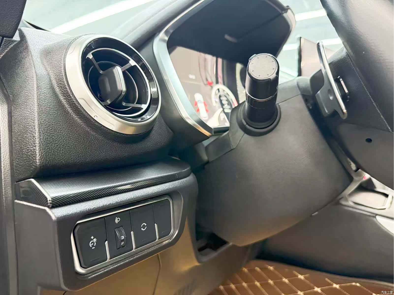 WEY VV5, 2017 12