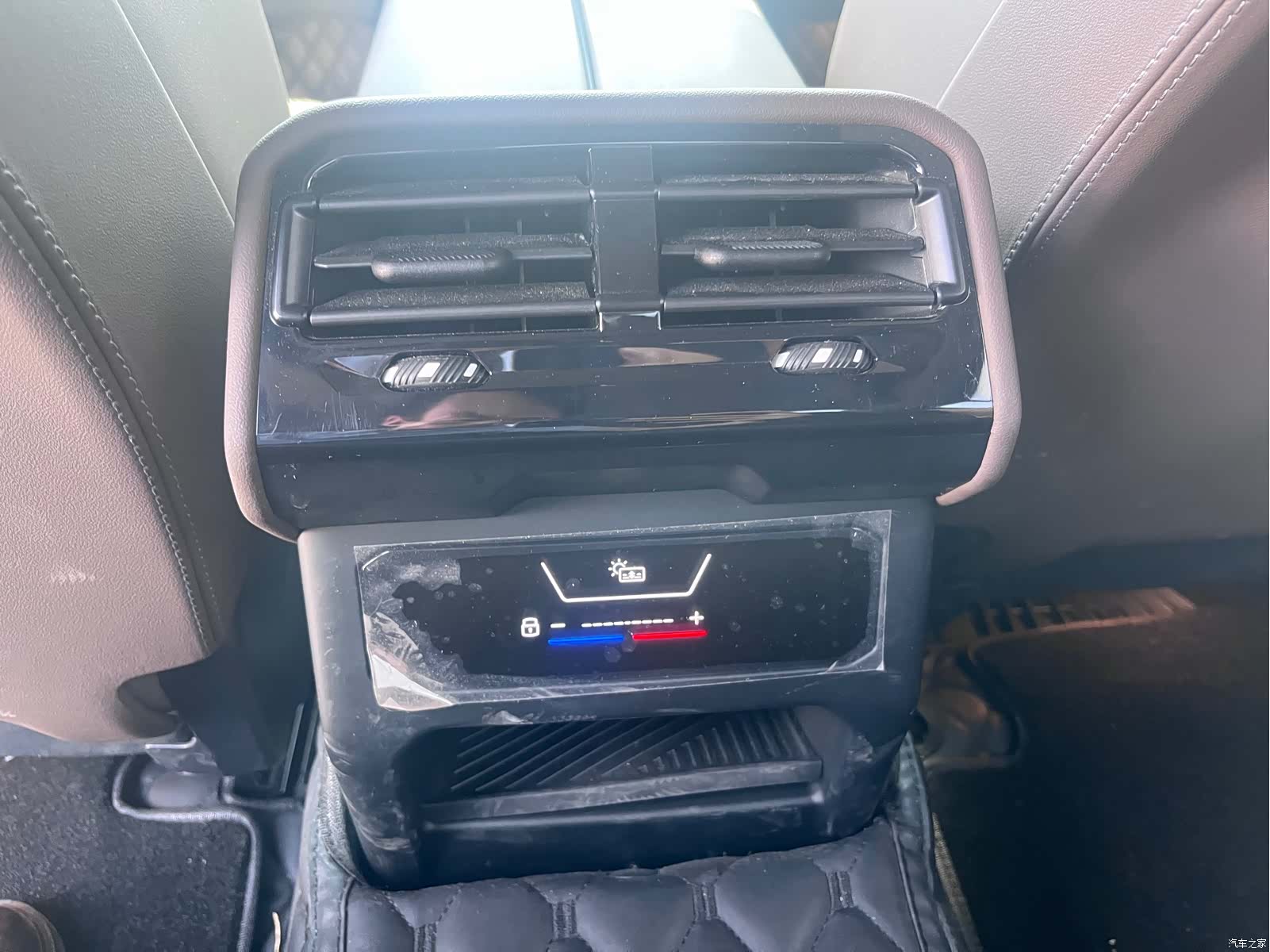 BMW i5, 2024 9