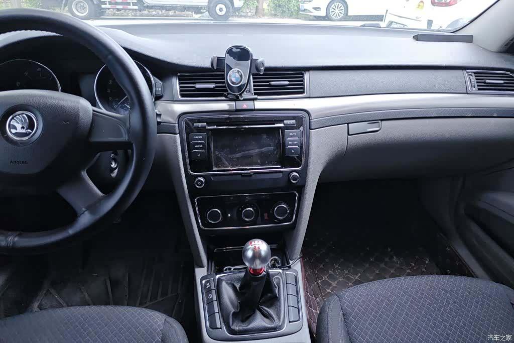 Skoda Superb, 2014 13