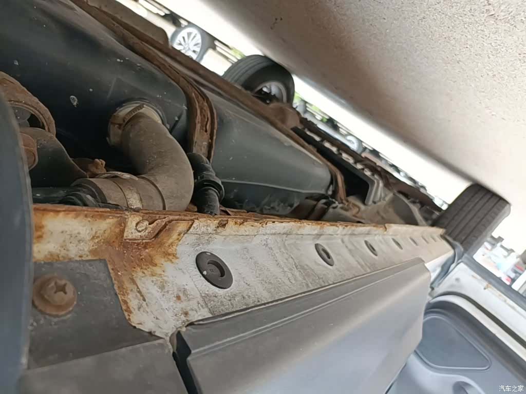 Changan CS75, 2018 22