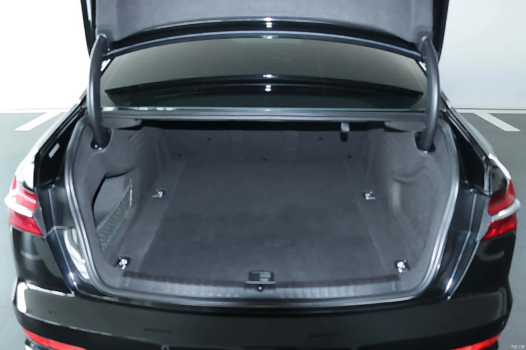 Audi A6L, 2024 6