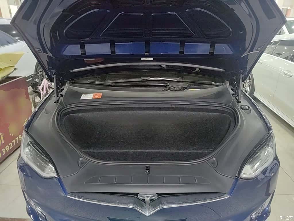 Tesla Model X, 2019 16
