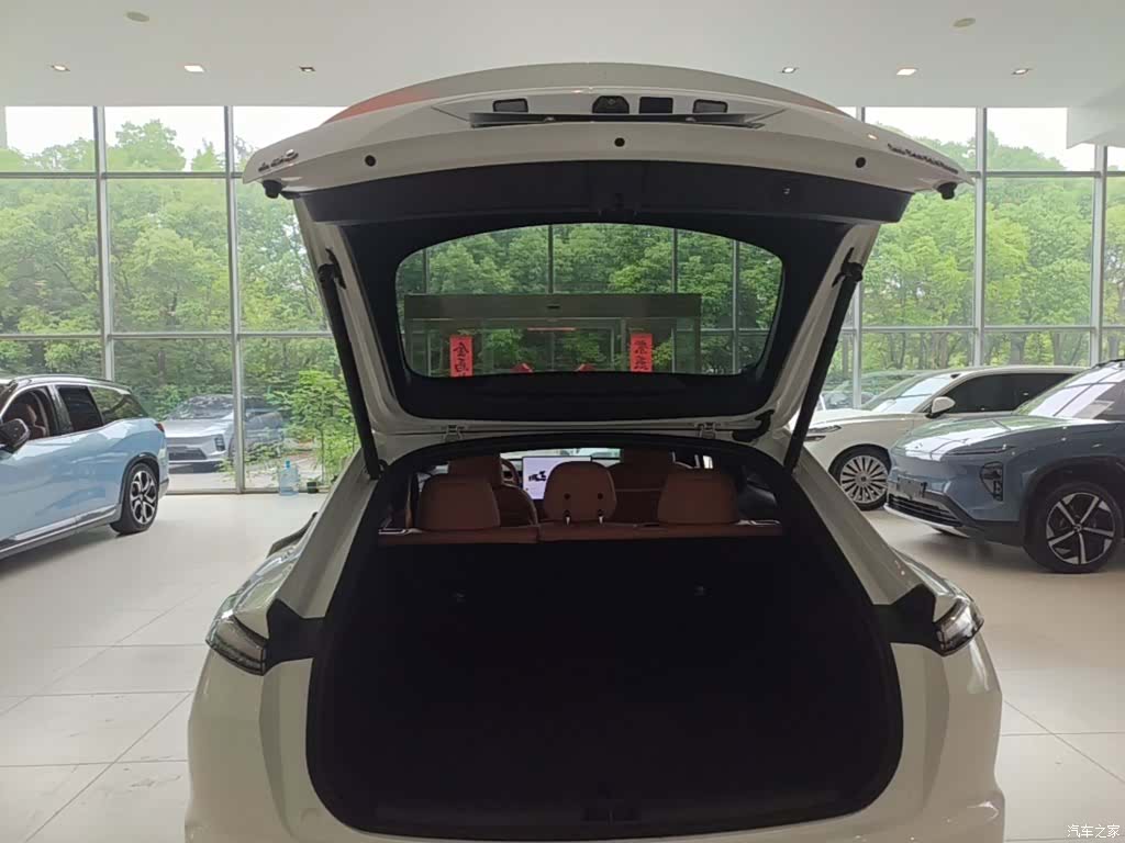 NIO L60, 2025 15