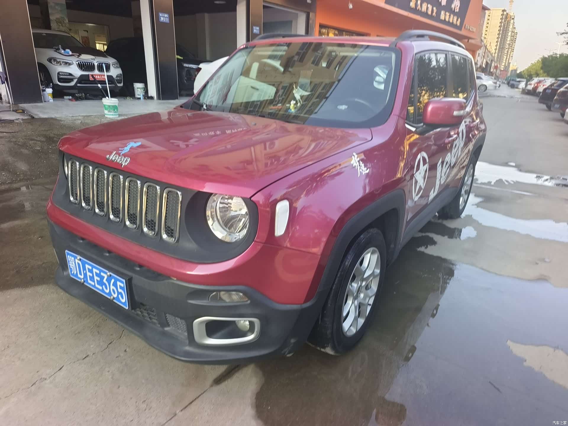 Jeep Renegade, 2017 1
