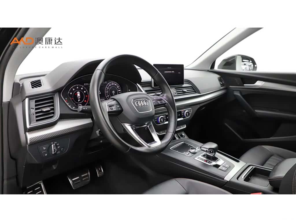 Audi Q5L, 2019 6
