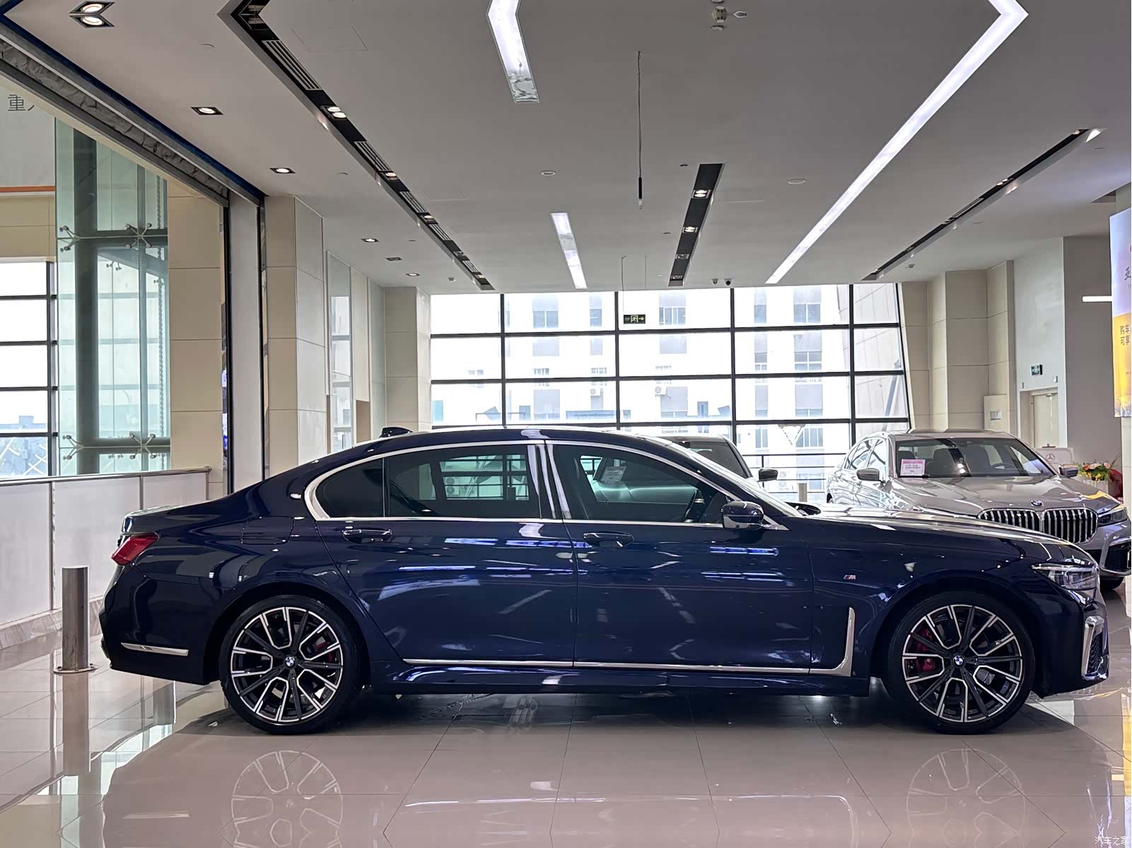 BMW 7 Series, 2022 4