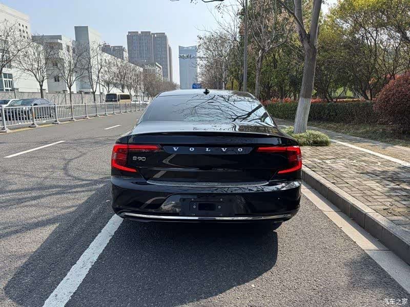 Volvo S90, 2021 13