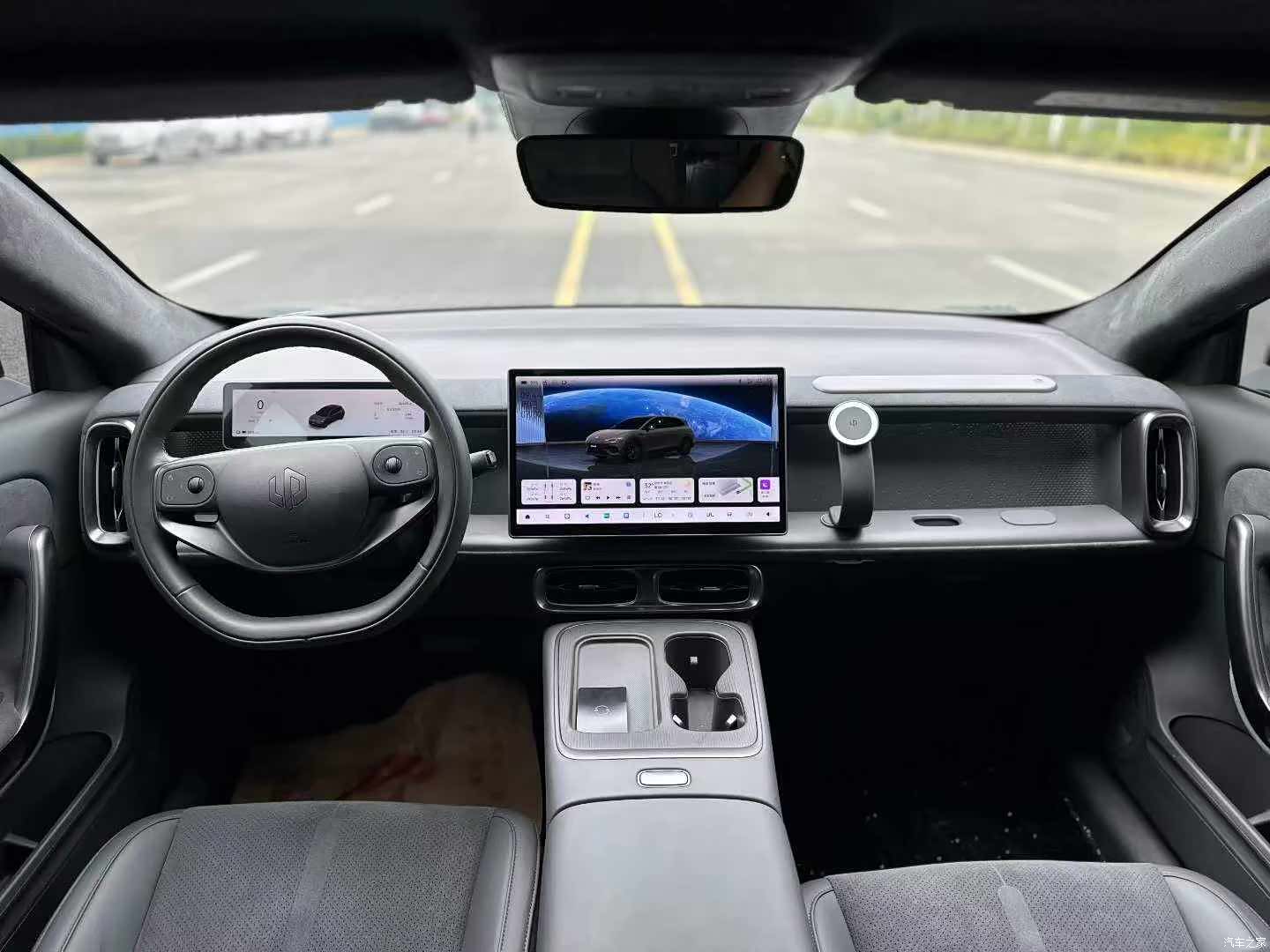 Leapmotor Lafa5, 2025 8
