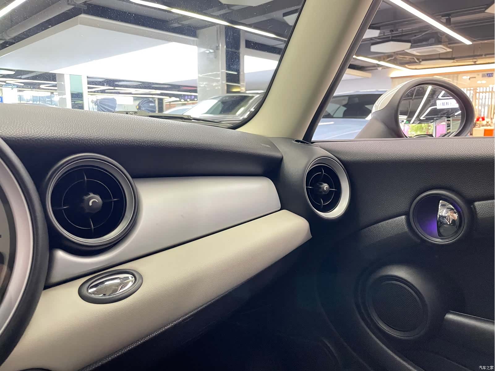 Mini Cooper, 2012 23