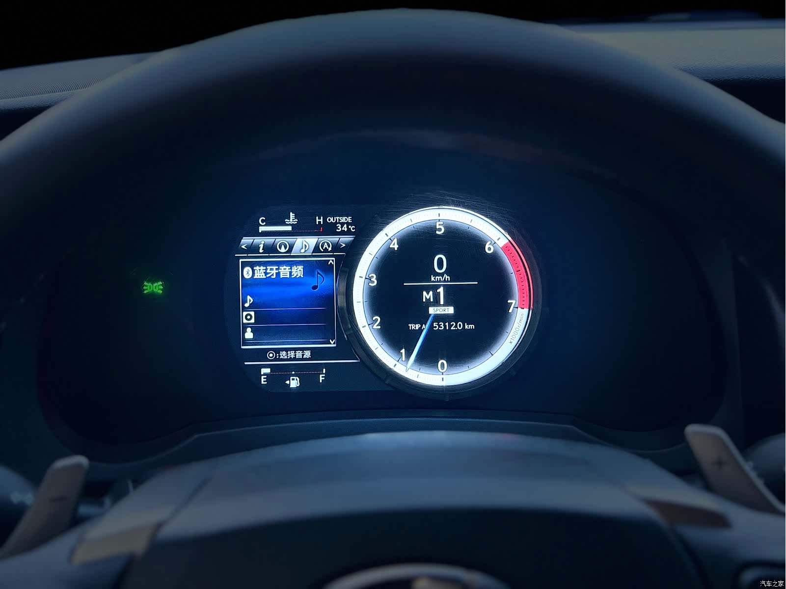 Lexus RC, 2017 16