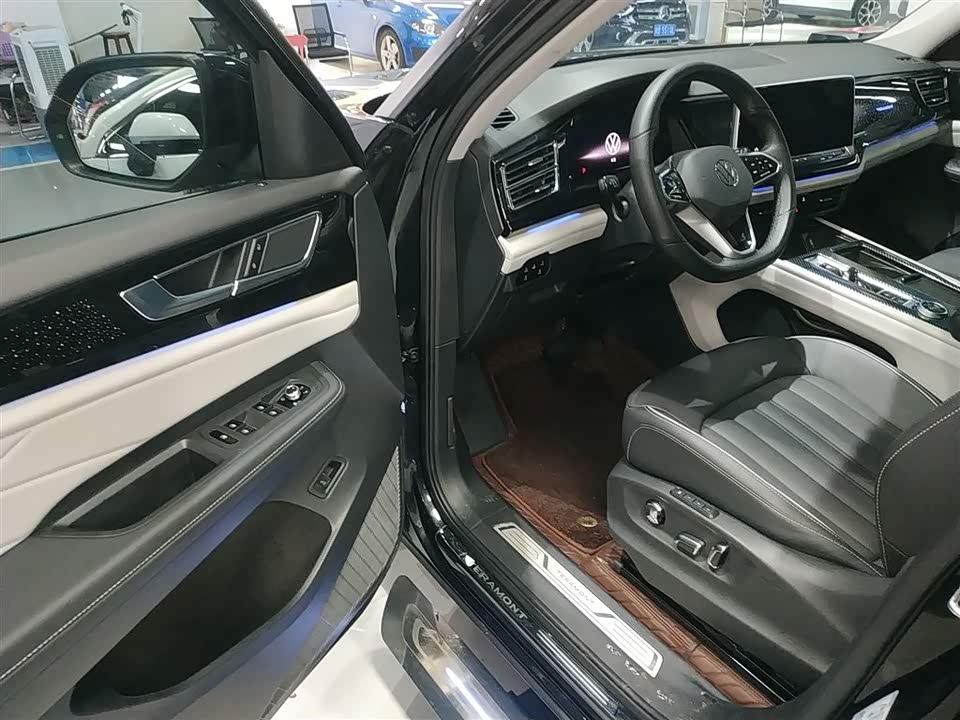 Volkswagen Tourang