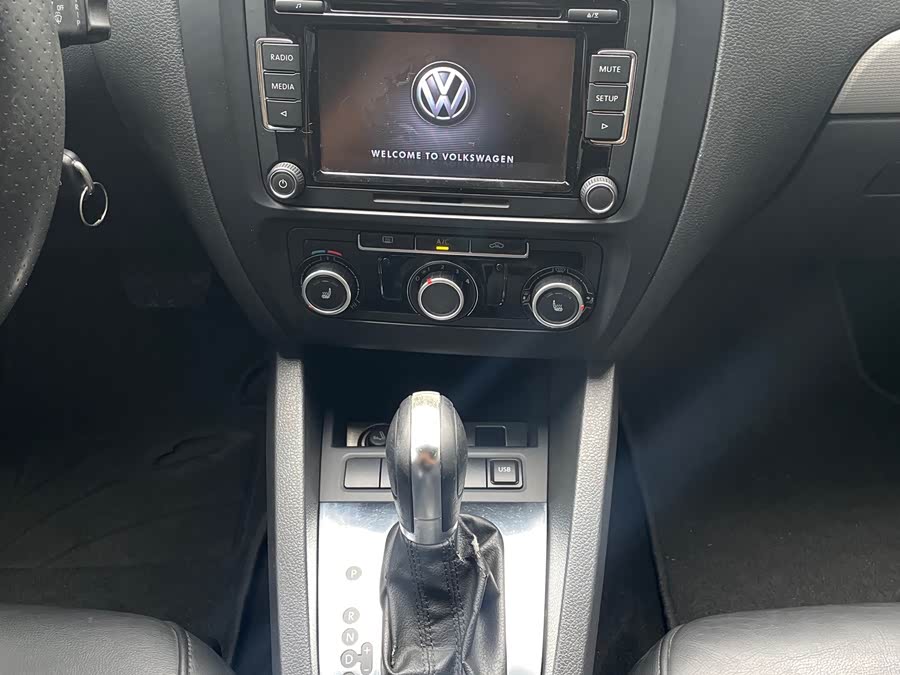 Volkswagen Sagitar 2013, фото 9