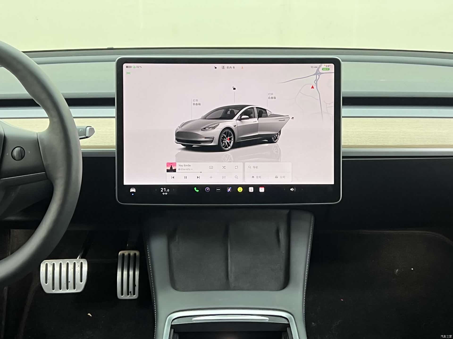 Tesla Model 3, 2023 25