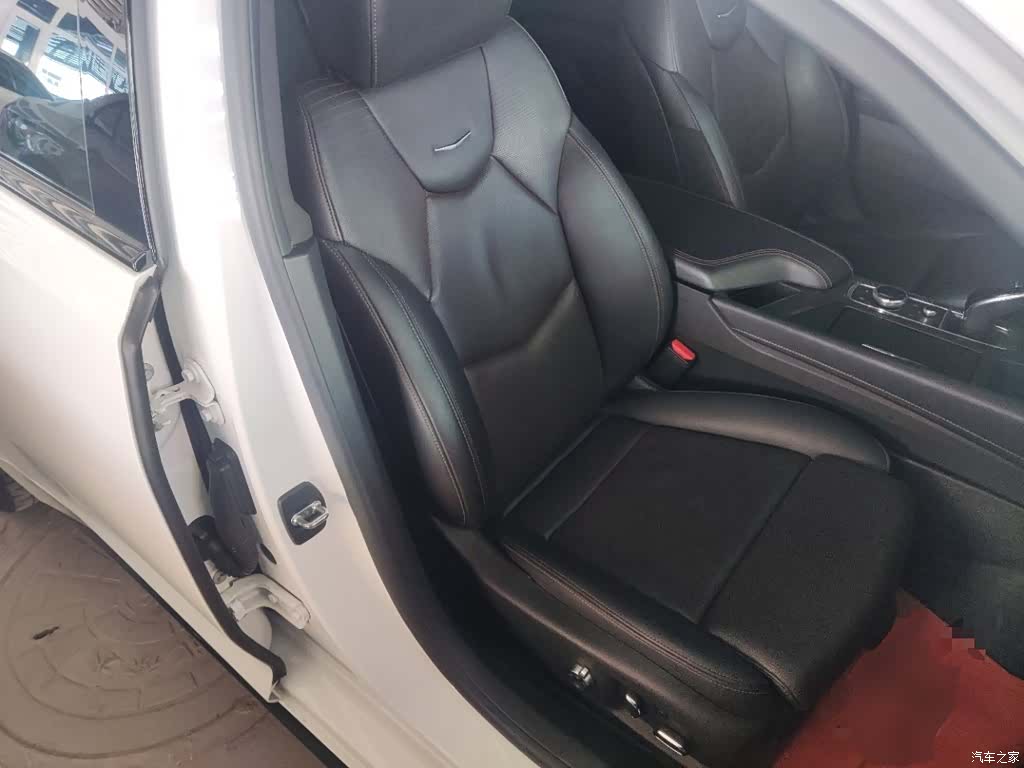 Cadillac CT5, 2021 4