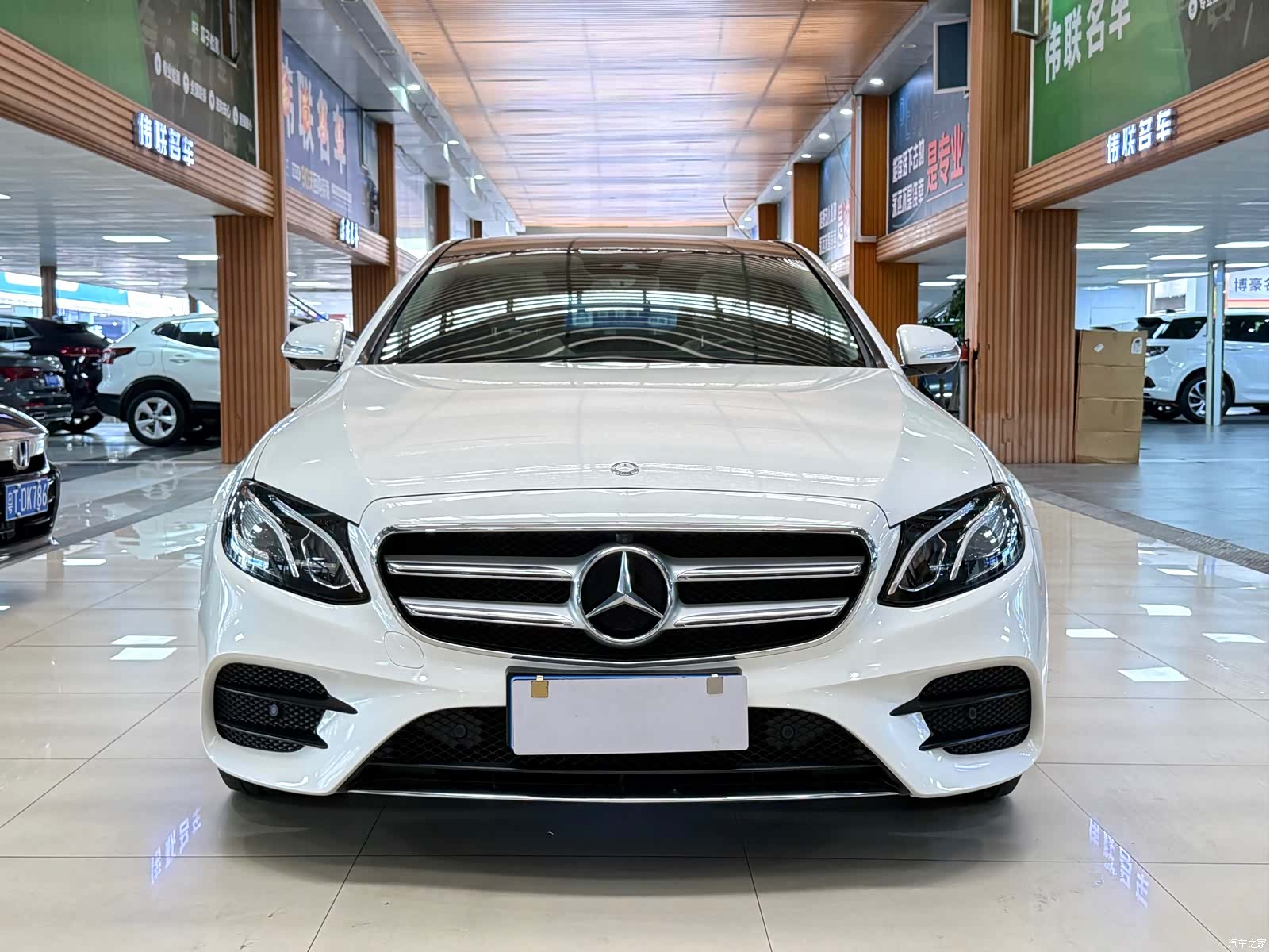 Mercedes-Benz E-Class, 2017 2