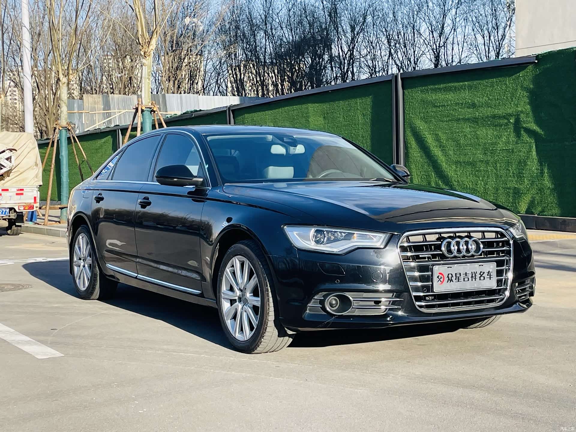Audi A6L, 2014 1