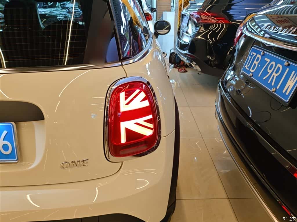 Mini ONE, 2022 8