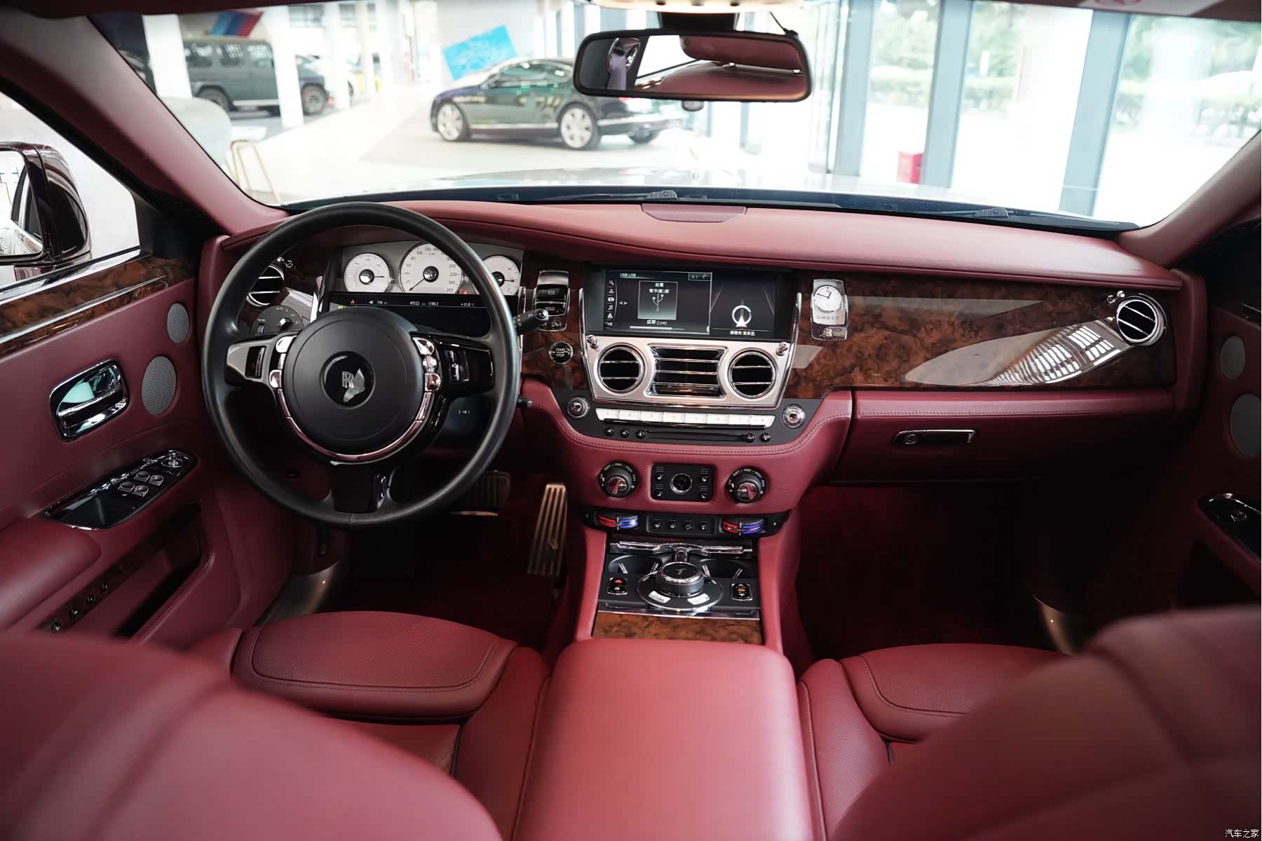 Rolls-Royce Ghost, 2020 4
