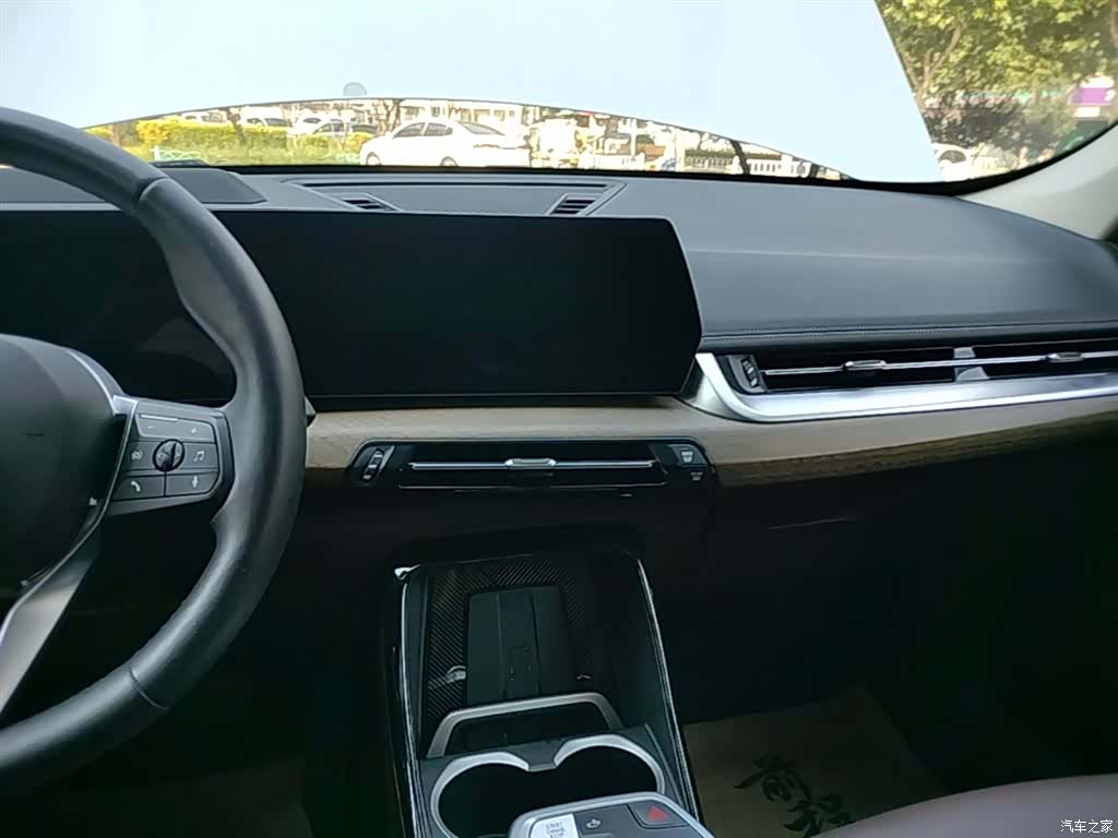 BMW X1, 2023 13