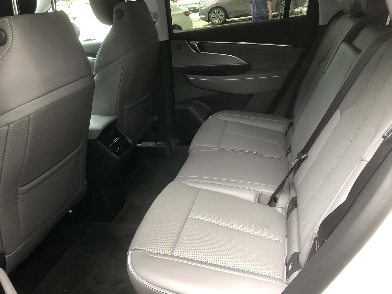 Buick E5, 2025 7