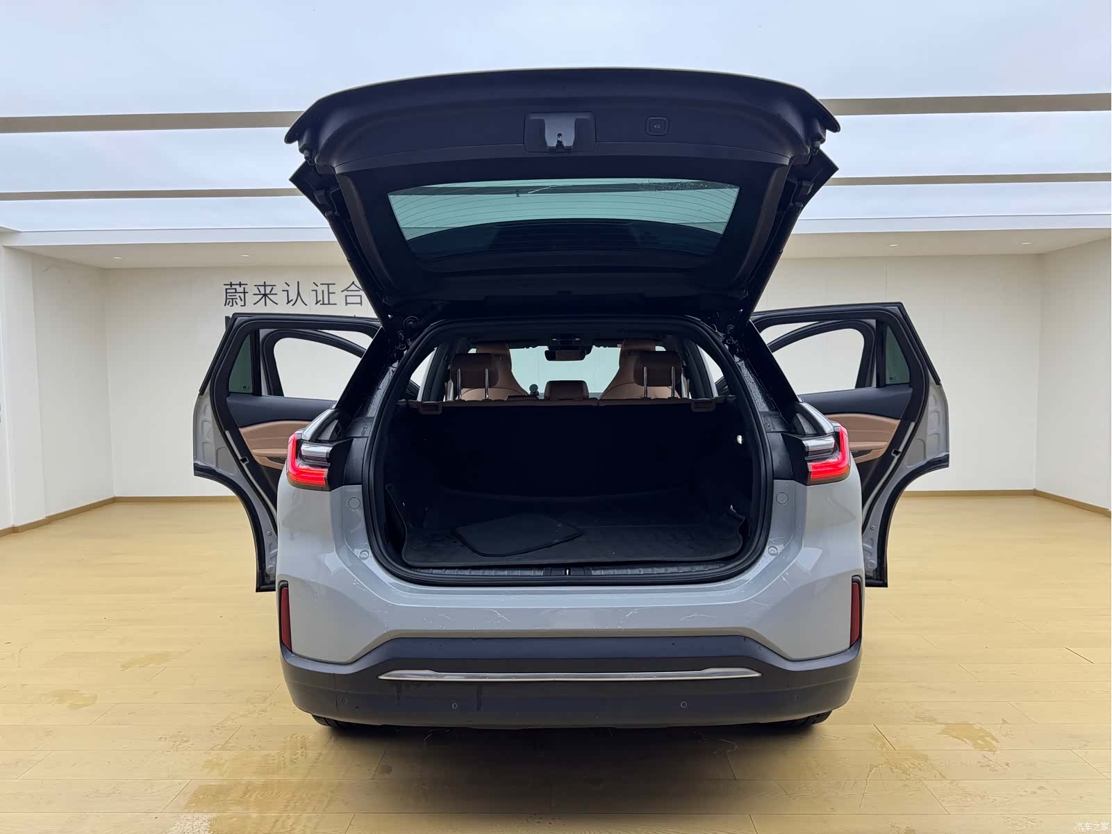 NIO ES6, 2021 12