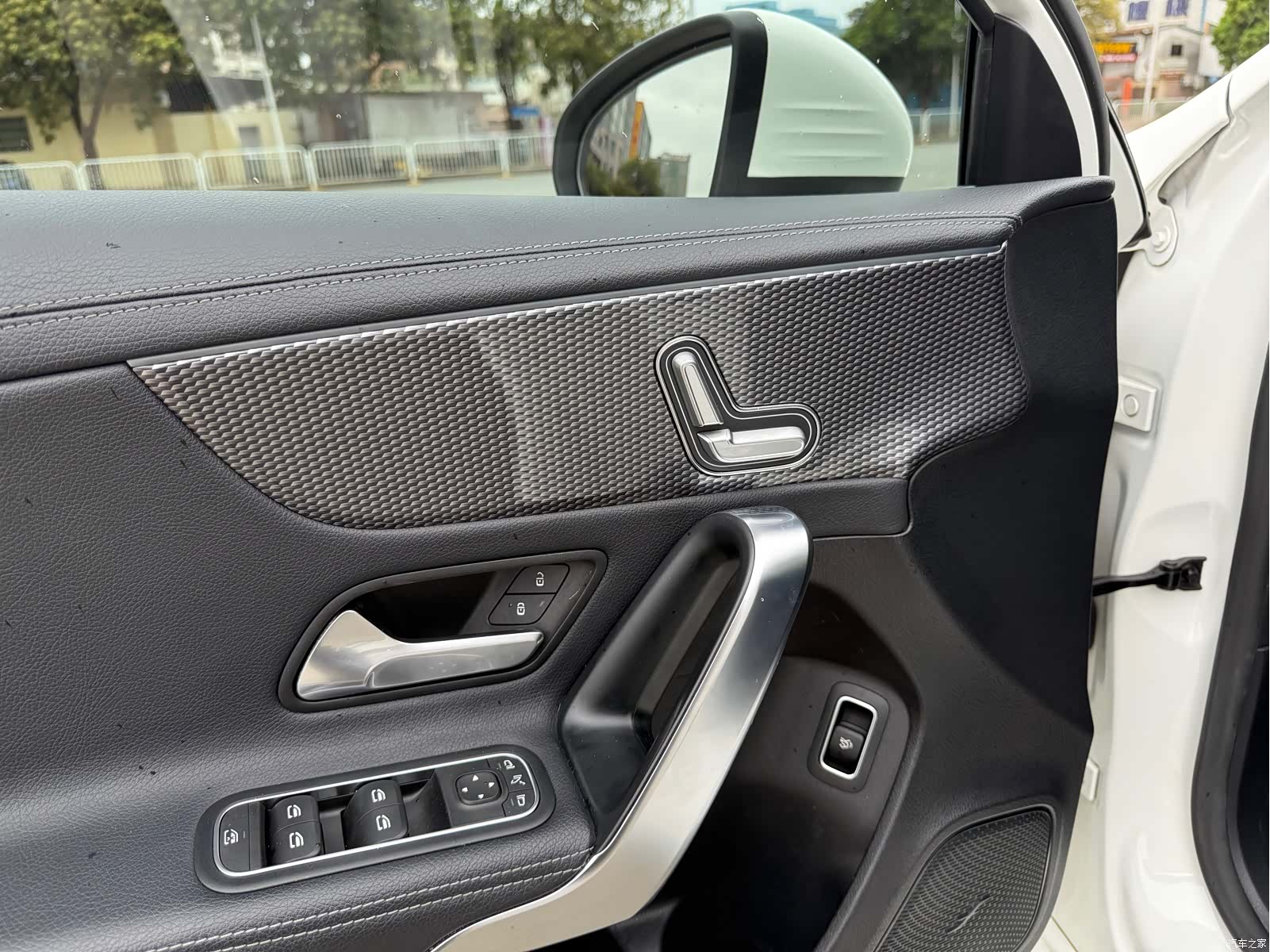 Mercedes-Benz A-Class, 2020 15