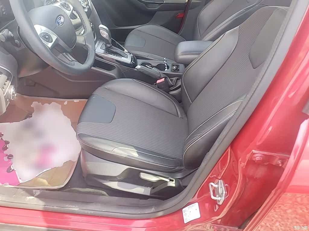 Ford Focus, 2014 15