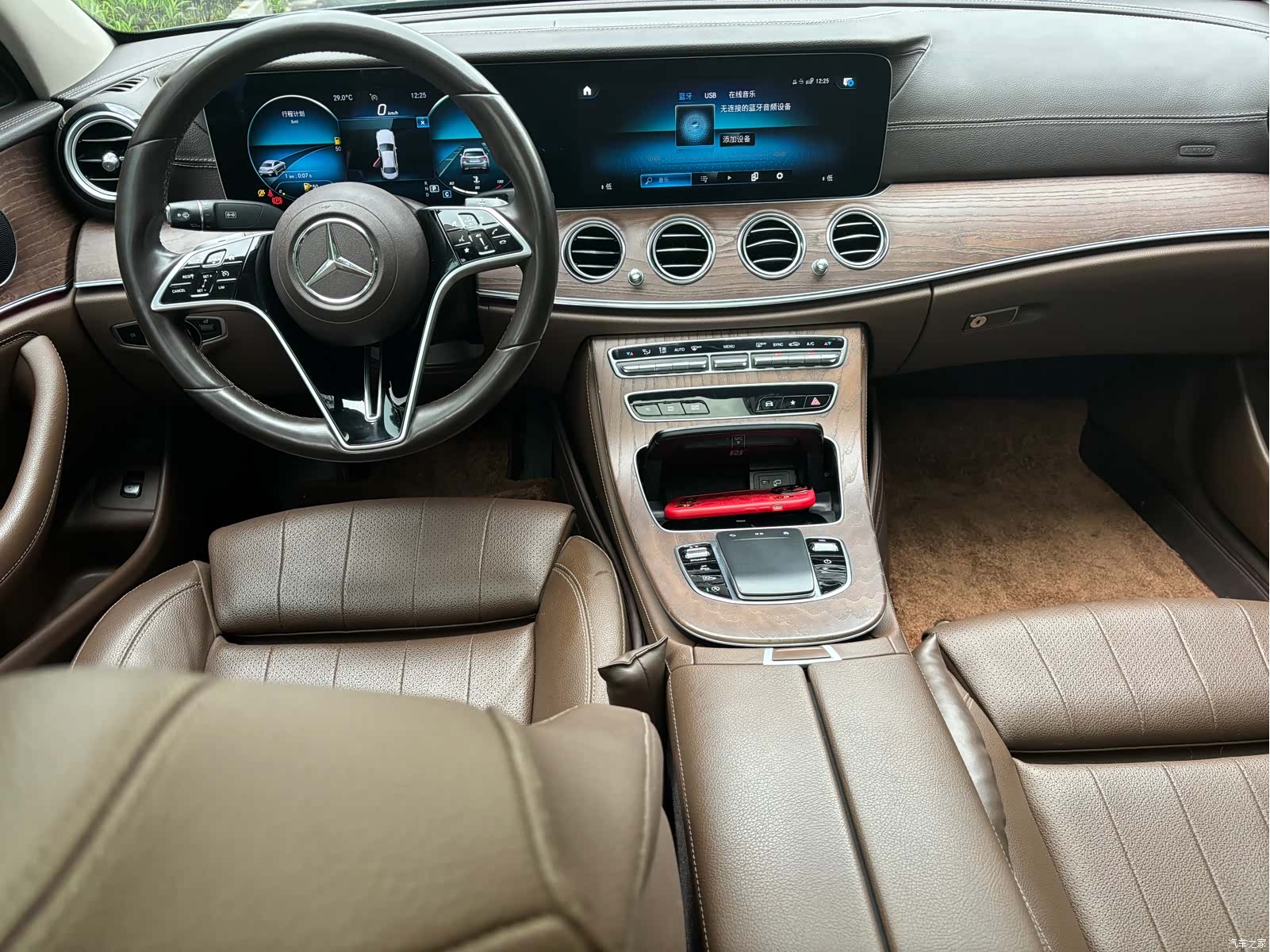 Mercedes-Benz E-Class, 2022 9