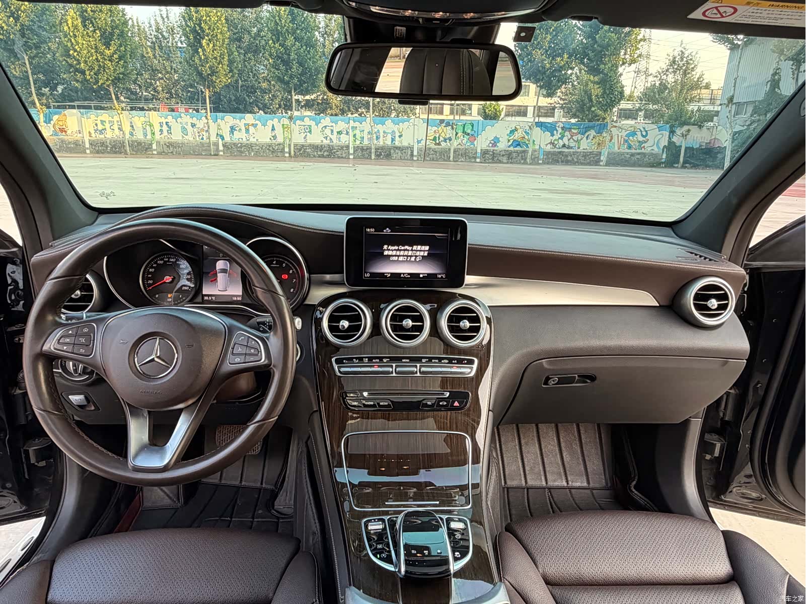 Mercedes-Benz GLC, 2018 11