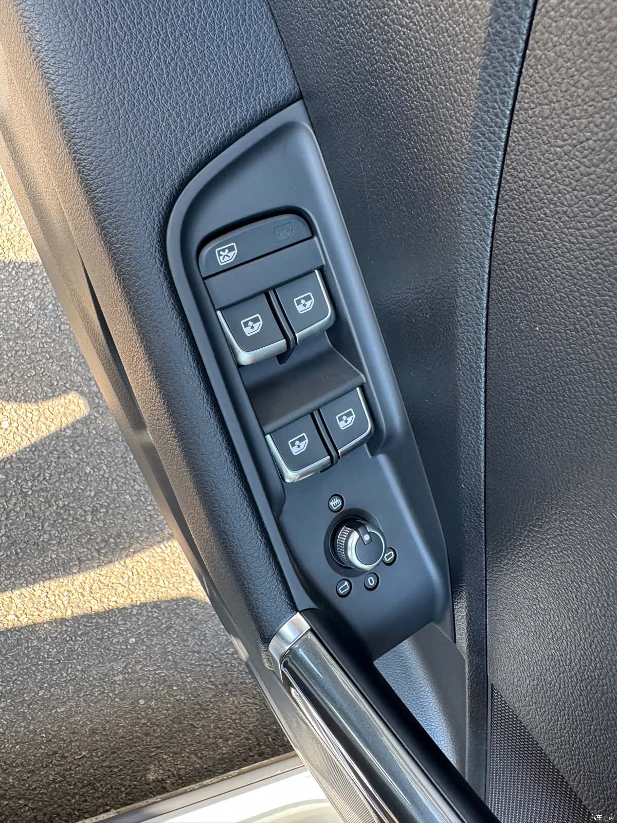 Audi Q2L, 2021 16