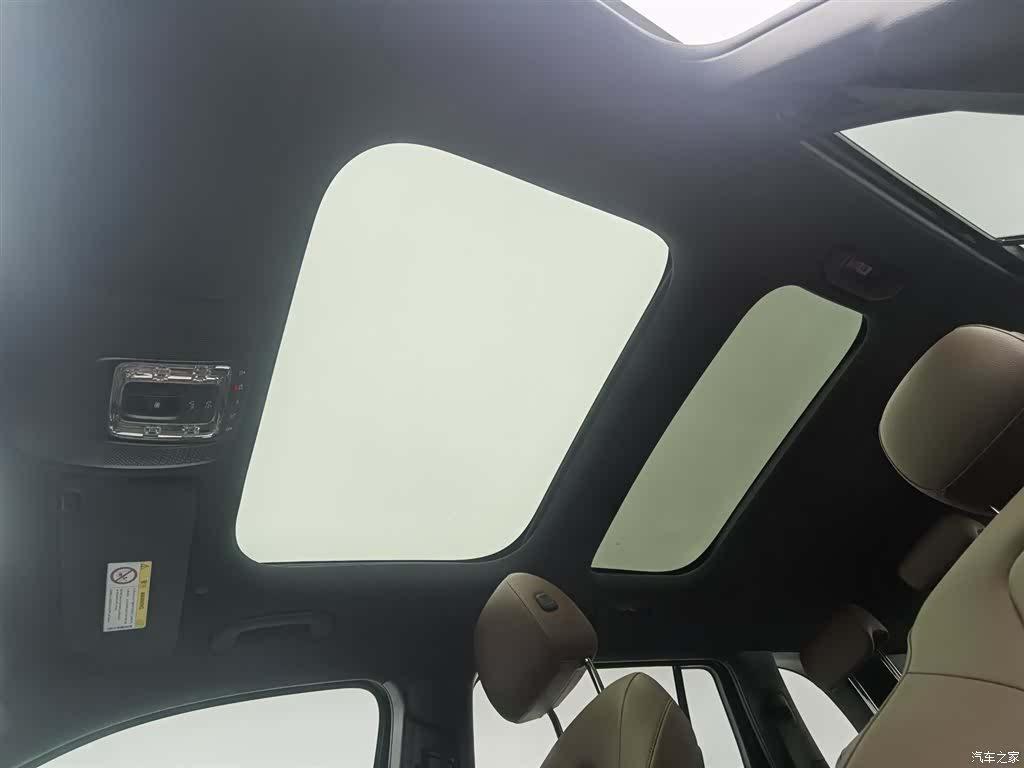 Mercedes-Benz GLB, 2023 14
