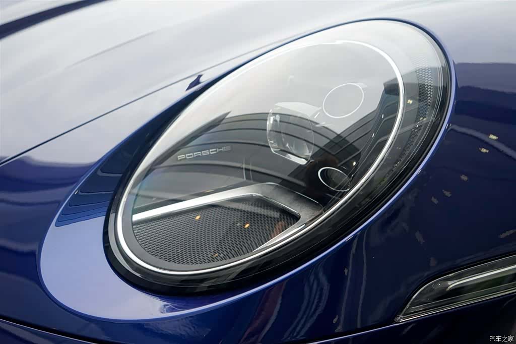 Porsche 911, 2025 9