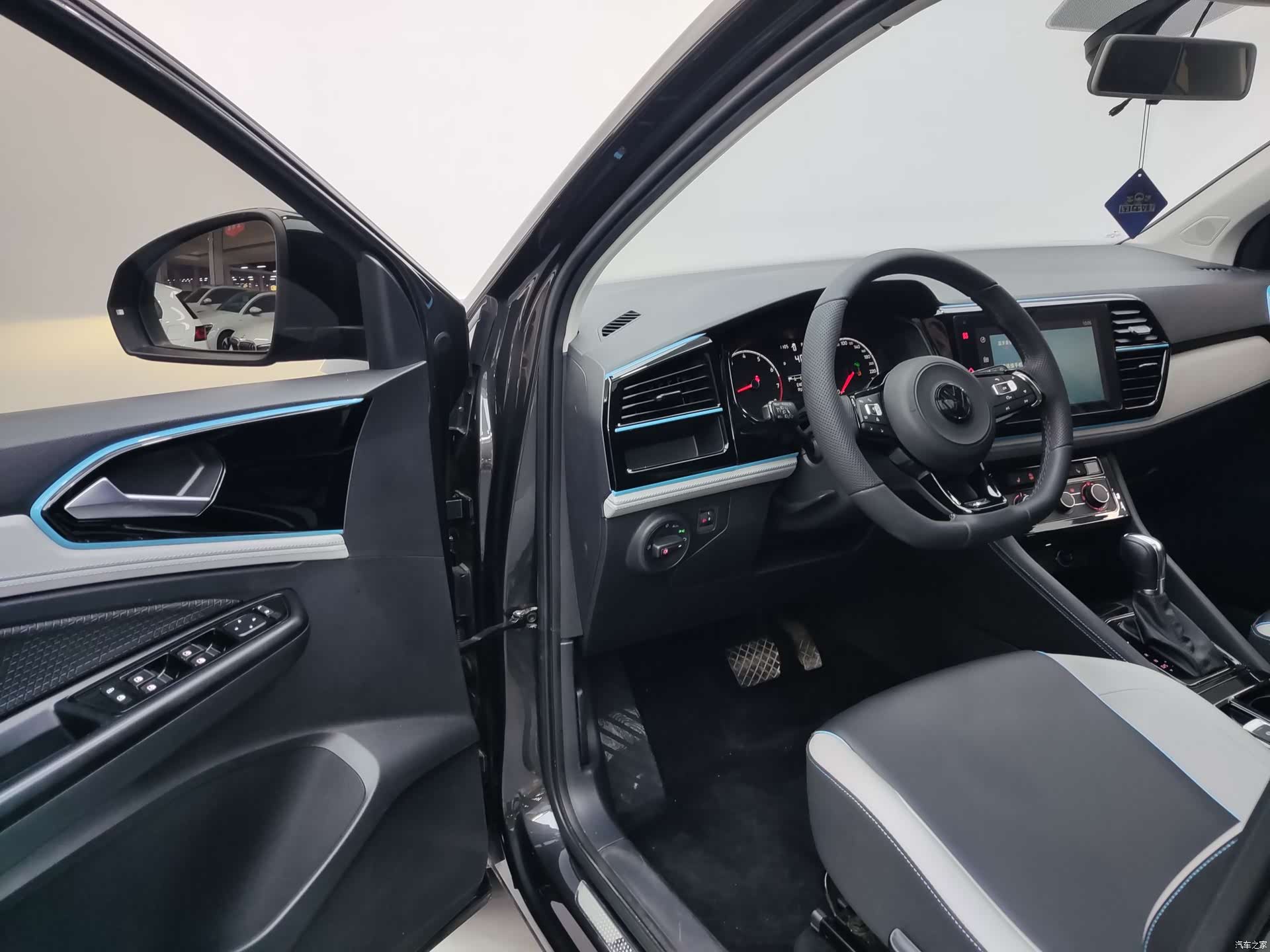 Volkswagen VS5, 2022 10