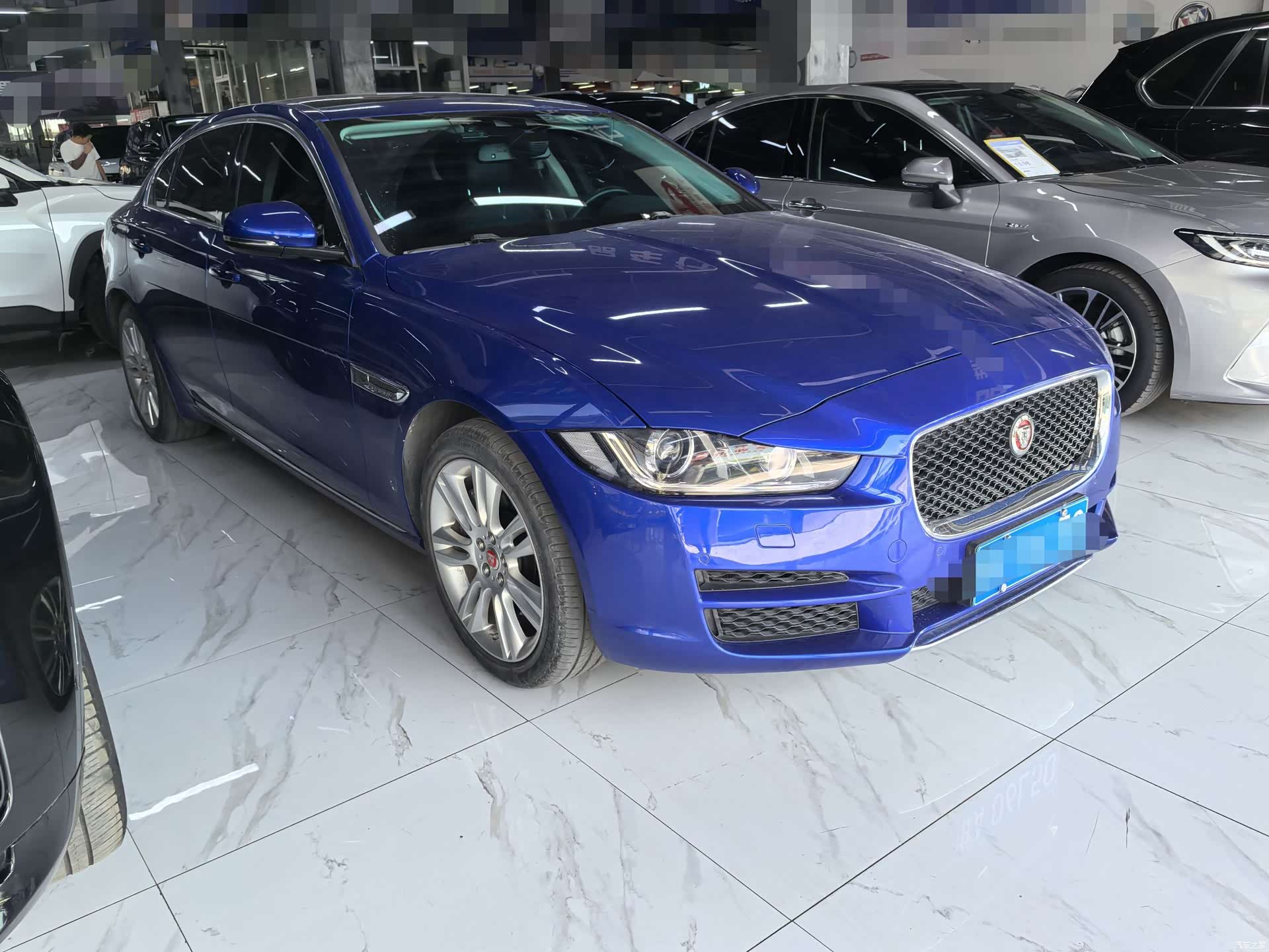 Land Rover XEL, 2019 3