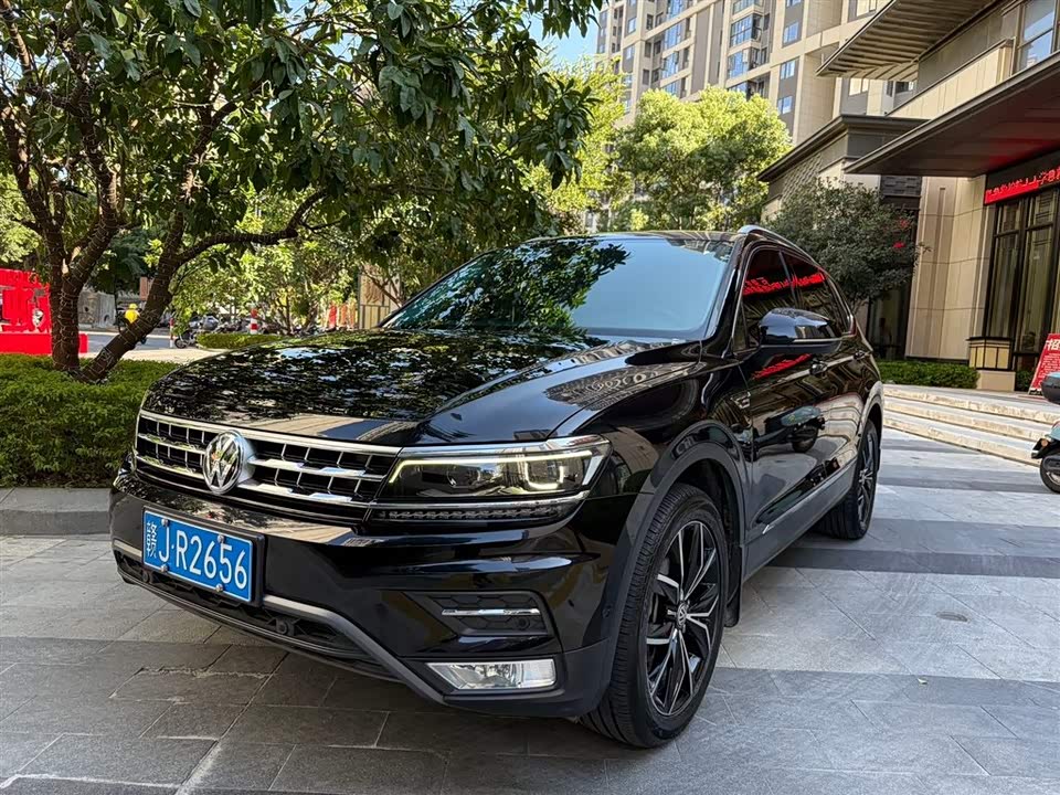 Volkswagen Tiguan L