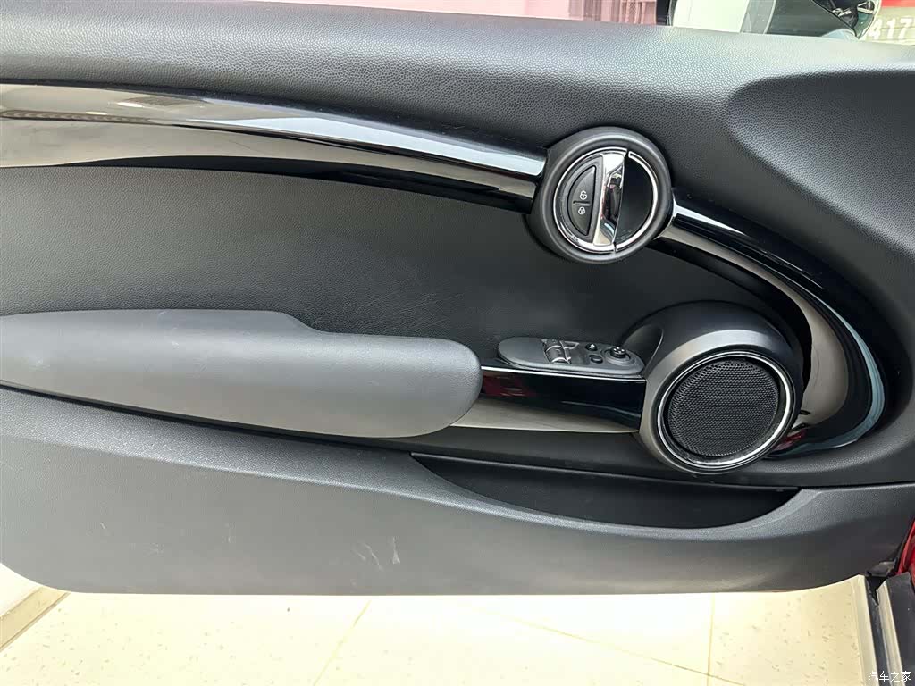 Mini ONE, 2019 11