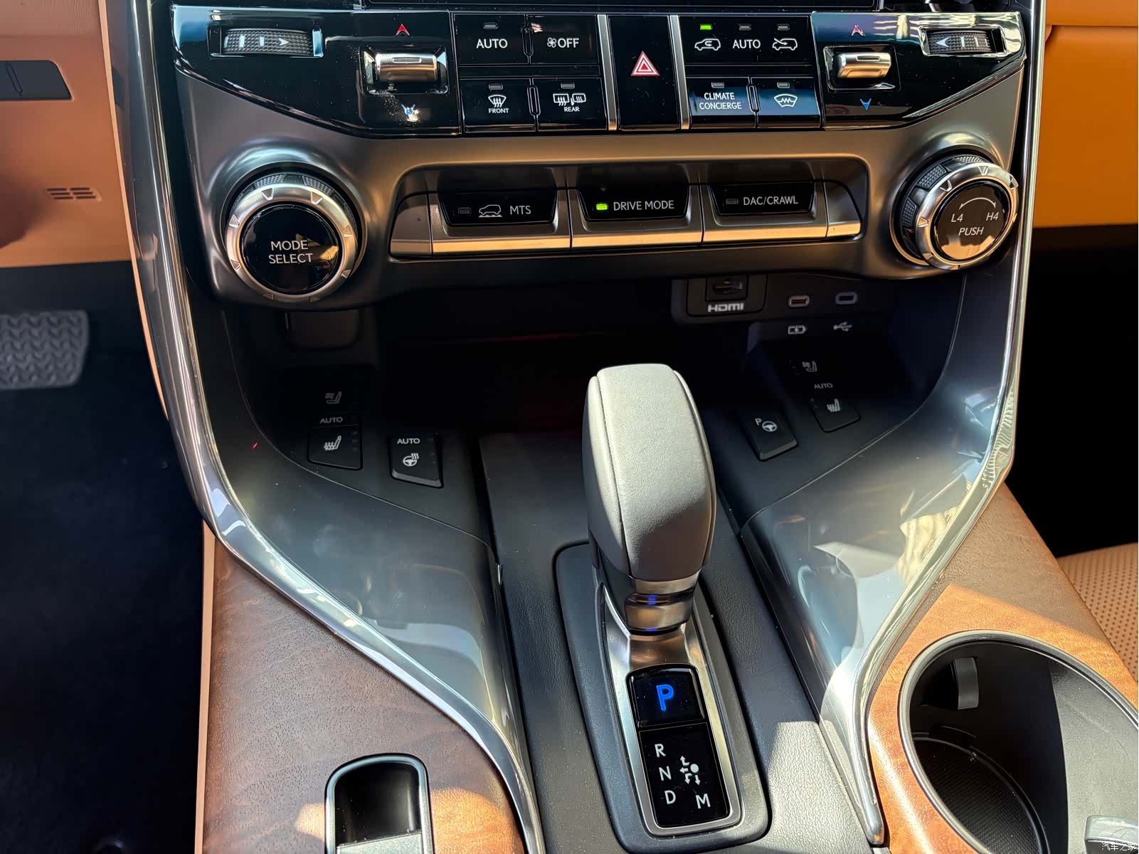 Lexus LX, 2025 18