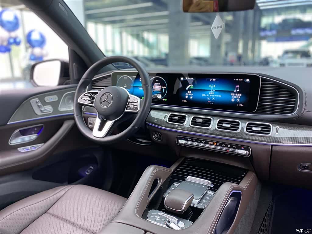 Mercedes-Benz GLS, 2022 14