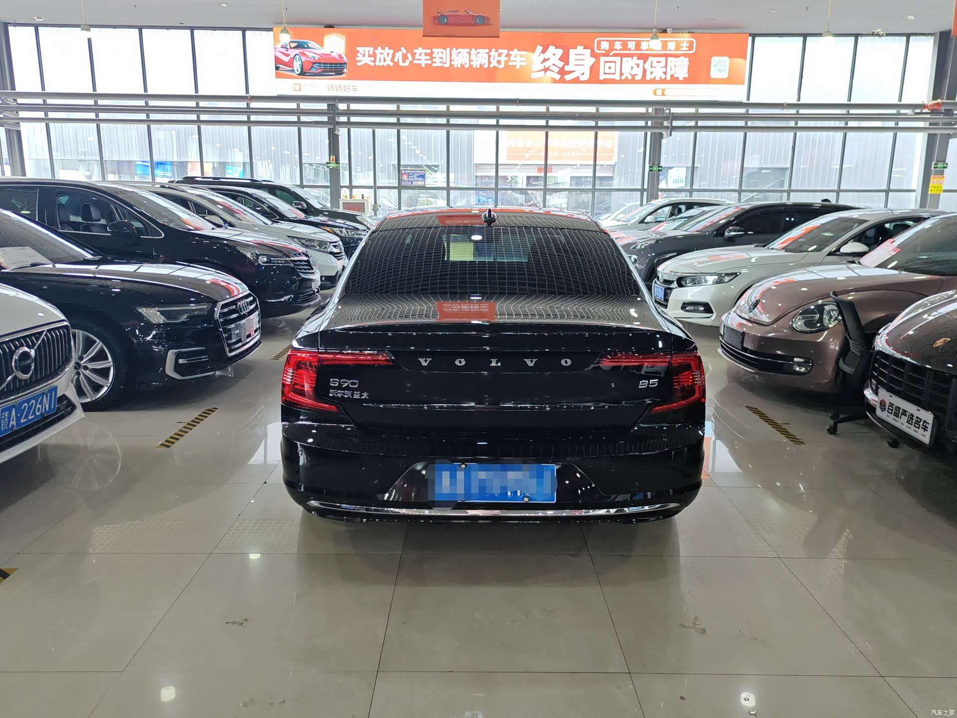Volvo S90, 2024 все фото