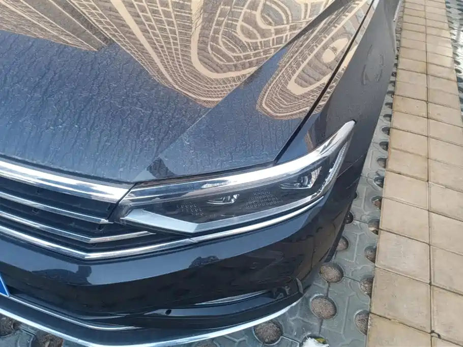Volkswagen Magotan
