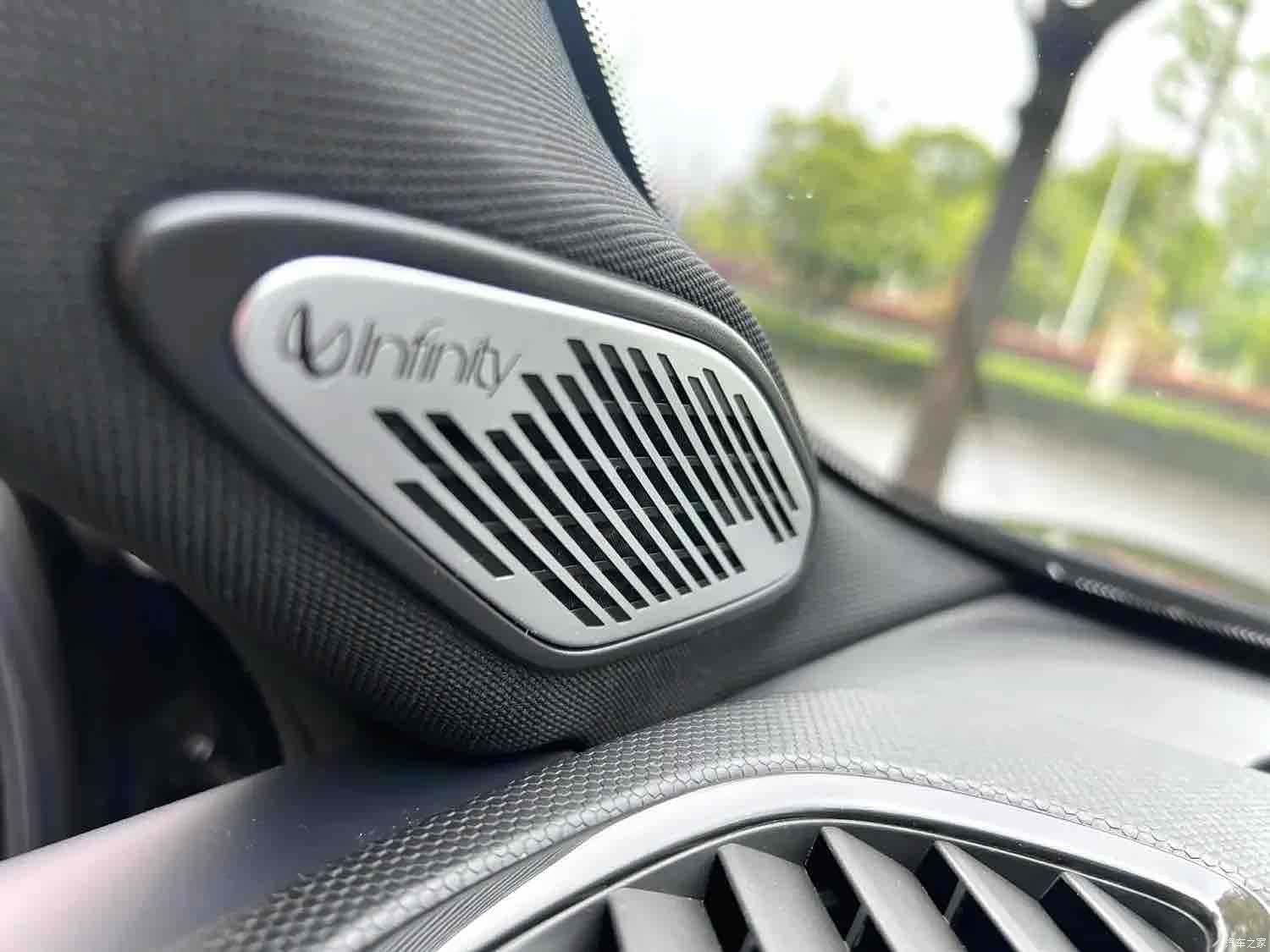 Lynk & Co 02, 2020 10
