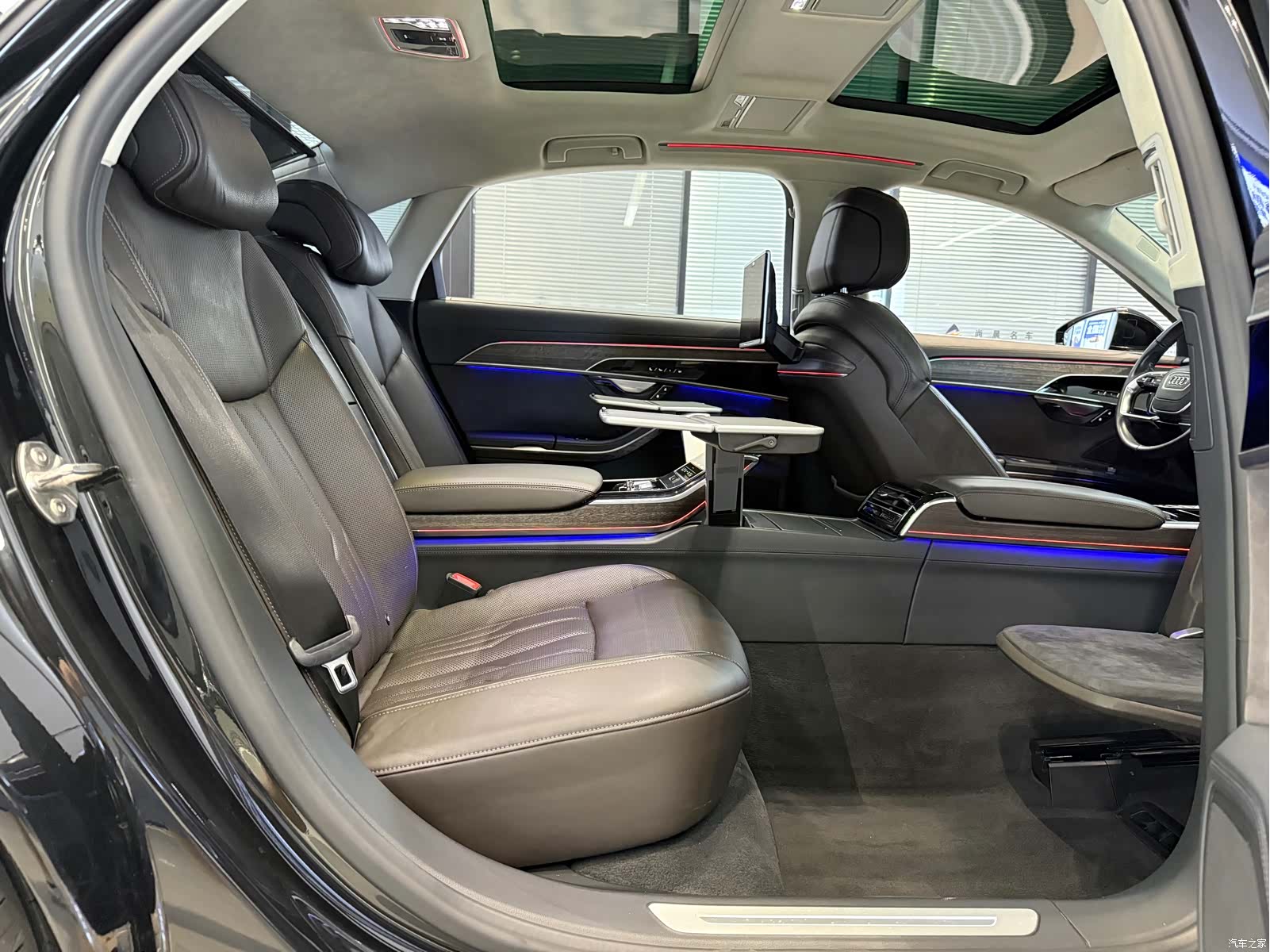 Audi A8L, 2019 10
