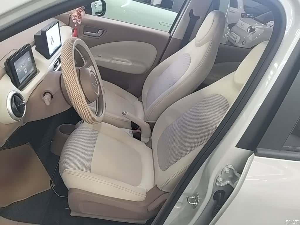 Wuling MINIEV, 2025 15