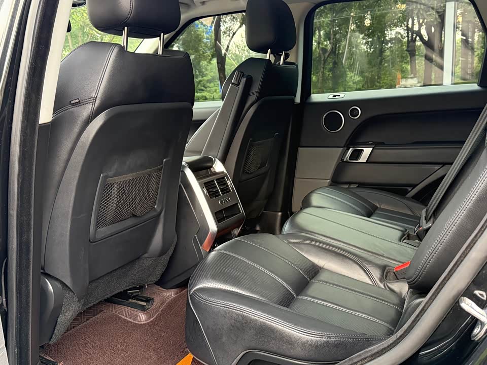 Land Rover Range Rover Sport Land Rover Range Rover Sport