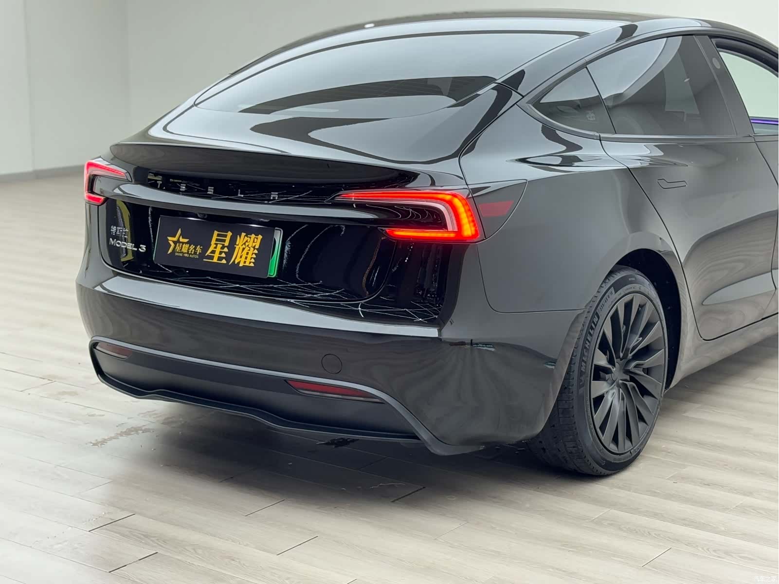 Tesla Model 3, 2023 19
