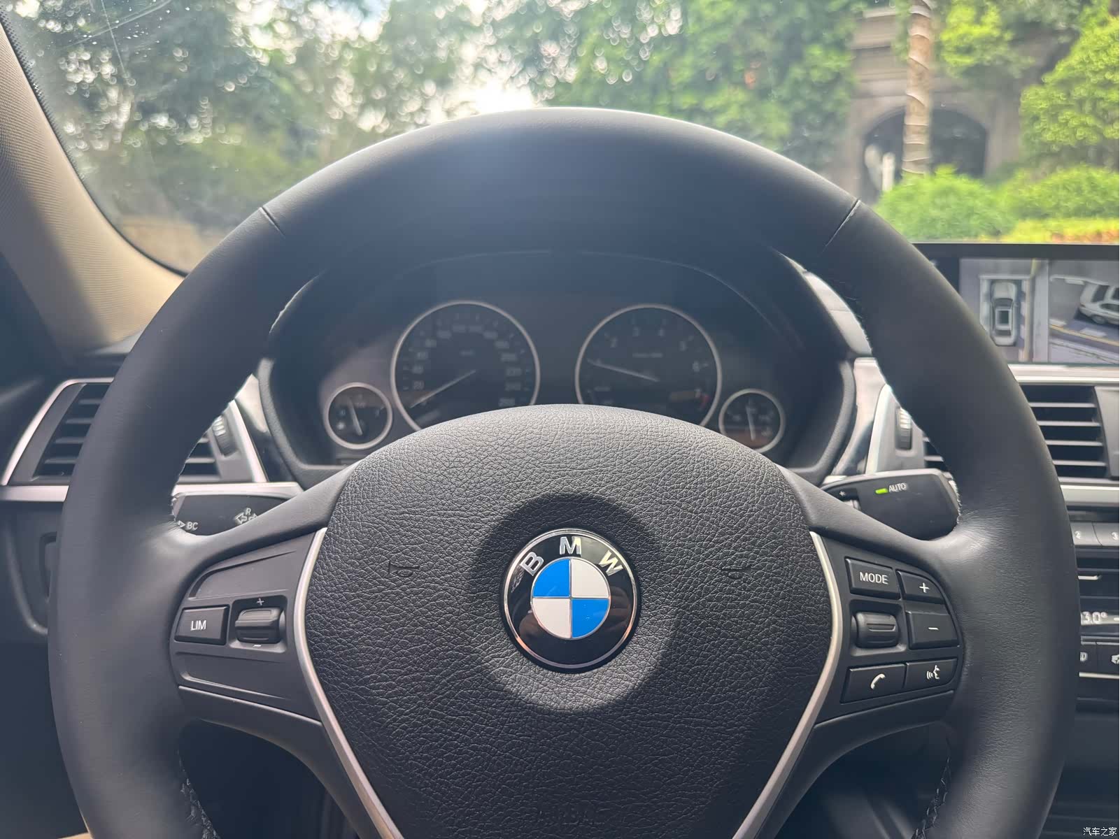 BMW 3 Series, 2019 11