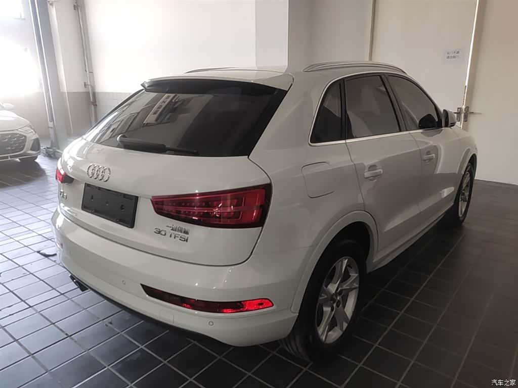 Audi Q3, 2018 12