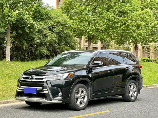 Toyota Highlander 2020 — купить из Китая под заказ