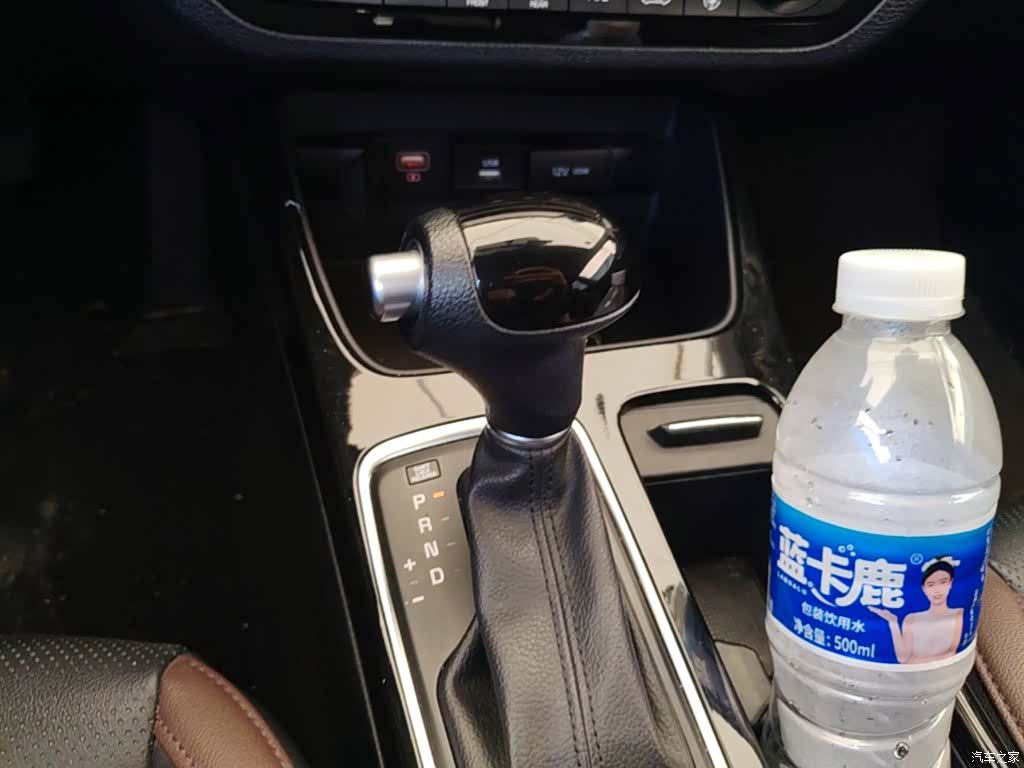 Kia GLS, 2018 14