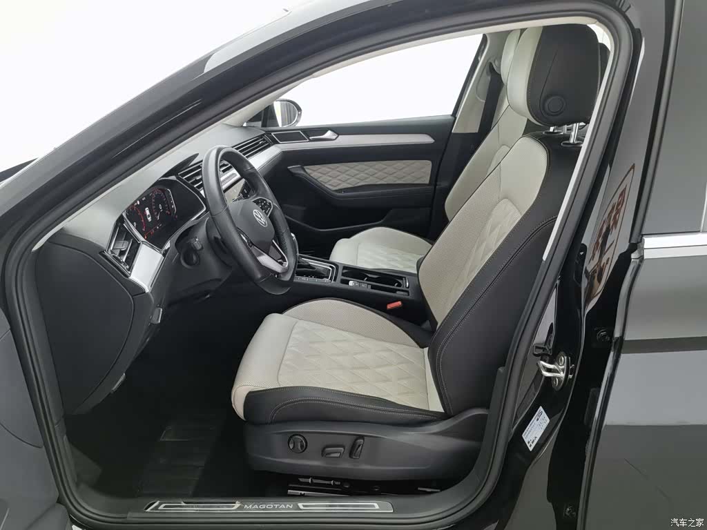 Volkswagen Magotan, 2023 10